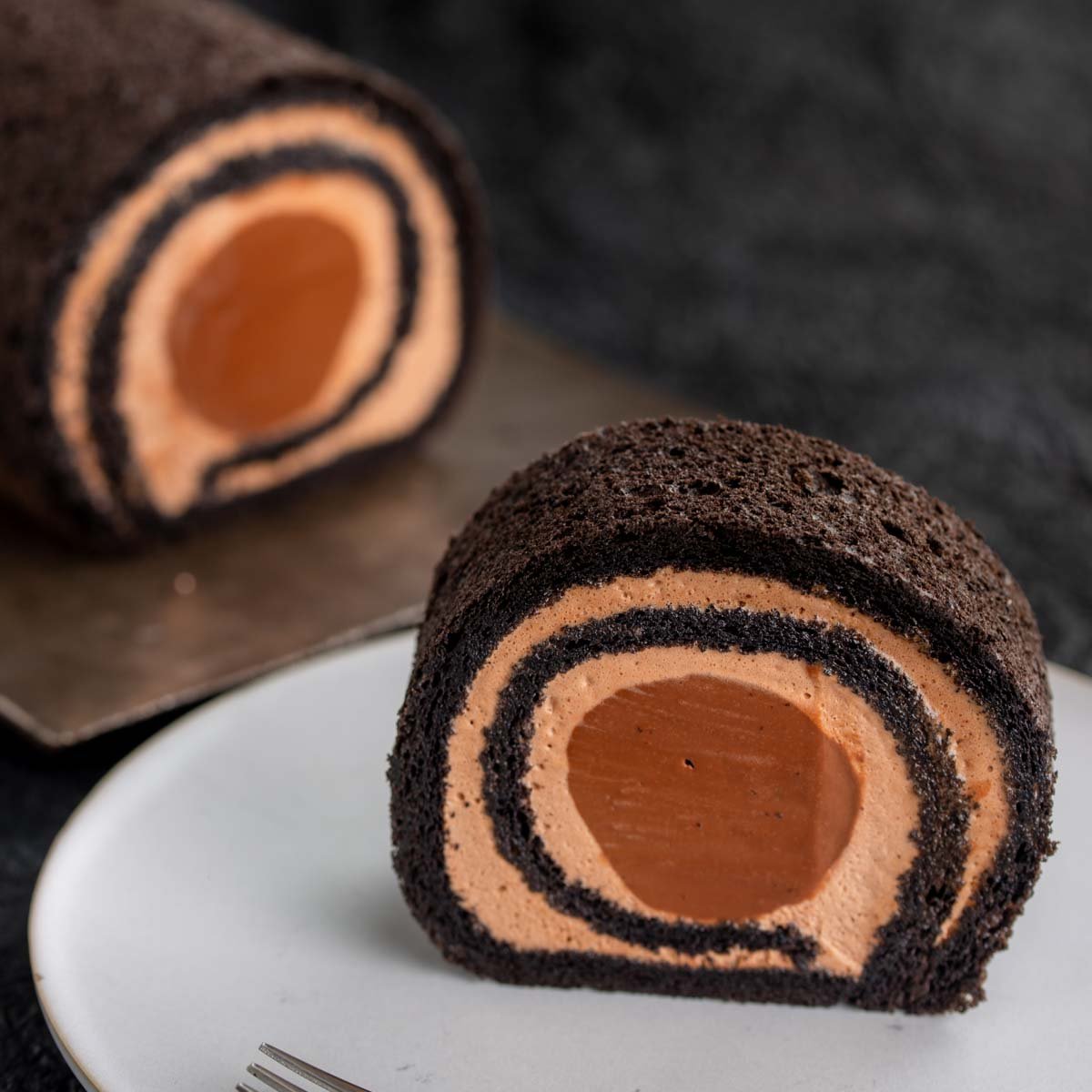 ○ Refrigerated Delivery-Raw chocolate roll cakes